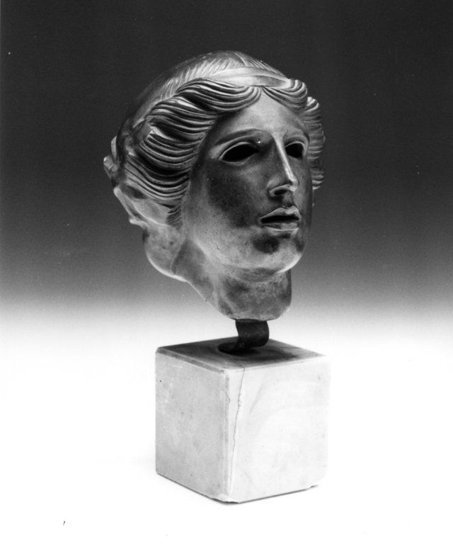 testa di donna (scultura) - manifattura italiana (prima met&agrave; sec. XX)
